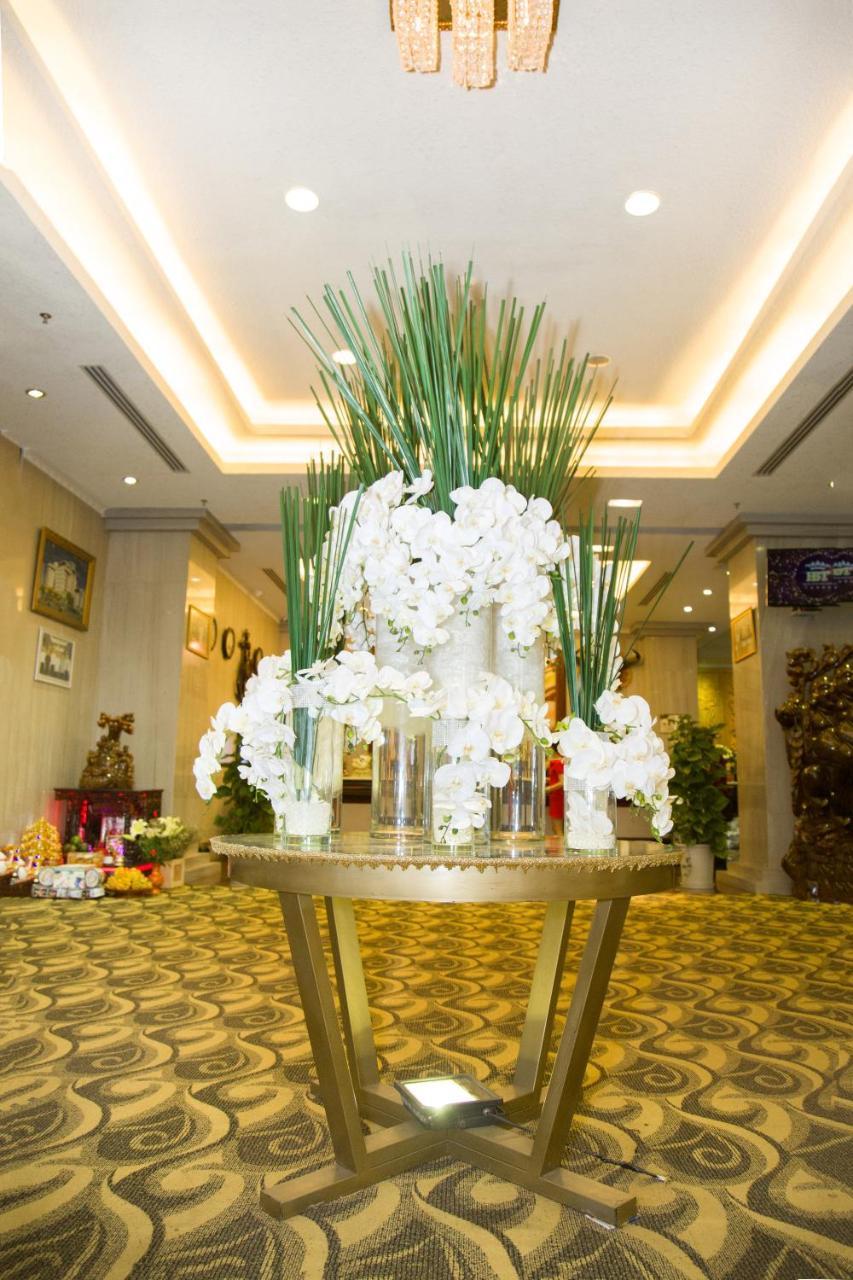 Hai Ba Trung Hotel & Spa Buon Ma Thuot Exterior photo